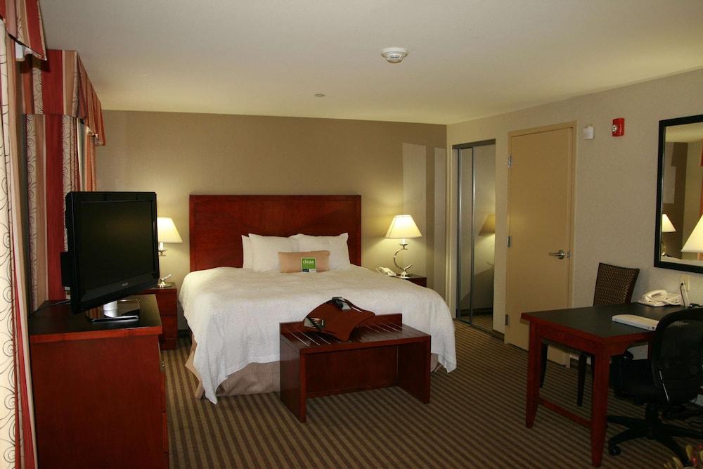 Hampton Inn Visalia Dış mekan fotoğraf