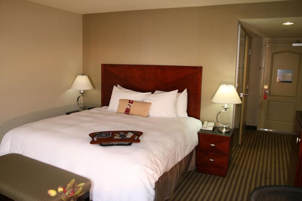 Hampton Inn Visalia Dış mekan fotoğraf